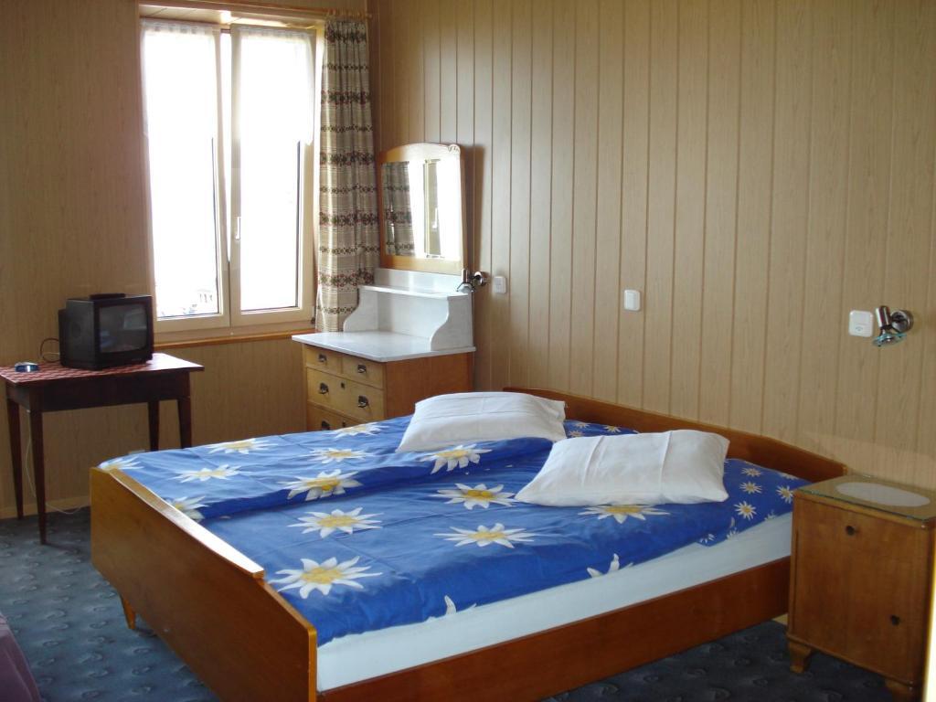 Les Tilleuls Hotel Gorgier Habitación foto
